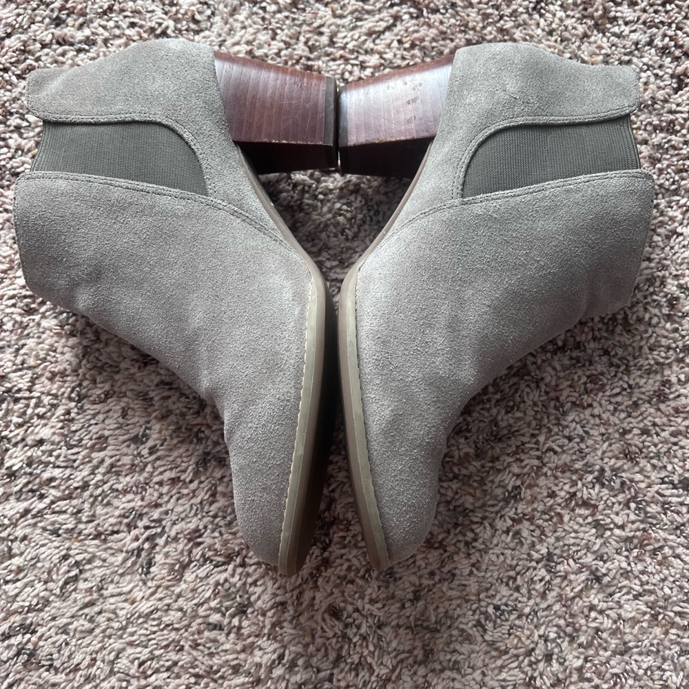 Vionic Sterling Ankle Boots